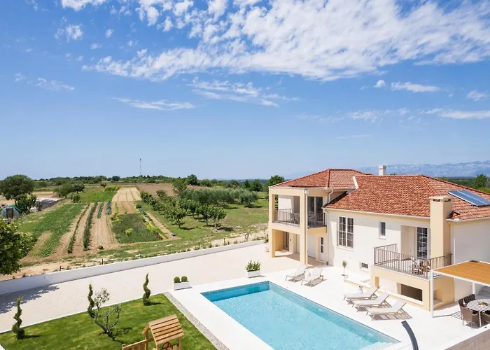 Luxury Morus With Pool 50m2 Gym Villa