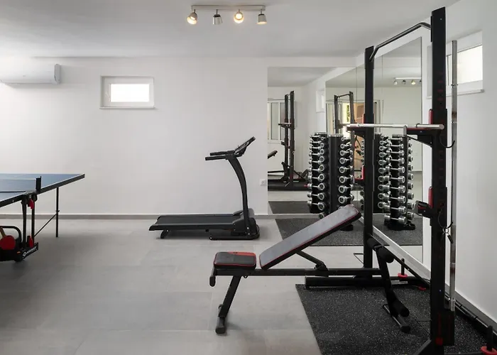 Luxury Morus With Pool 50m2 Gym Villa *