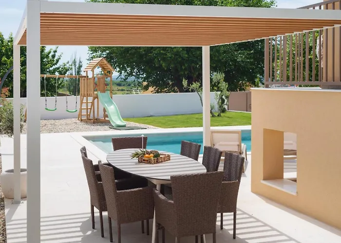 Luxury Morus With Pool 50m2 Gym * Murvica (Policnik)
