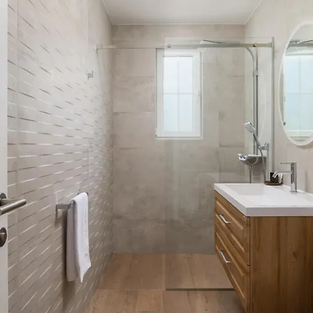 Luxury Morus With Pool 50m2 Gym Murvica (Policnik)