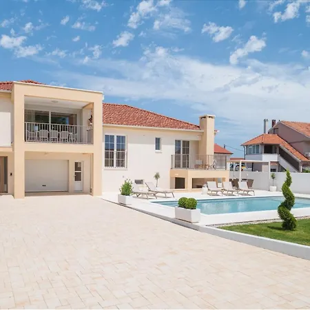 Luxury Morus With Pool 50m2 Gym Villa