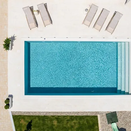 Luxury Morus With Pool 50m2 Gym Villa